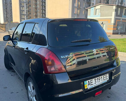 Черный Сузуки Свифт, объемом двигателя 1.33 л и пробегом 85 тыс. км за 6000 $, фото 10 на Automoto.ua