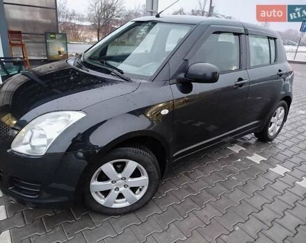 Чорний Сузукі Свифт, об'ємом двигуна 1.5 л та пробігом 116 тис. км за 4700 $, фото 1 на Automoto.ua