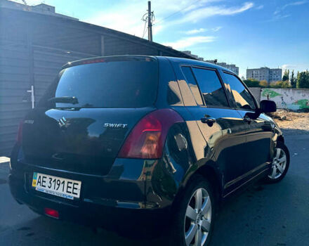 Черный Сузуки Свифт, объемом двигателя 1.33 л и пробегом 85 тыс. км за 6000 $, фото 9 на Automoto.ua