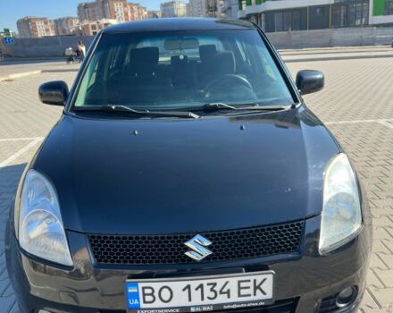 Чорний Сузукі Свифт, об'ємом двигуна 1.3 л та пробігом 215 тис. км за 4500 $, фото 2 на Automoto.ua