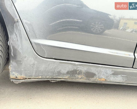 Чорний Сузукі Свифт, об'ємом двигуна 1.33 л та пробігом 327 тис. км за 3800 $, фото 8 на Automoto.ua