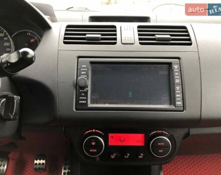 Черный Сузуки Свифт, объемом двигателя 1.59 л и пробегом 130 тыс. км за 8299 $, фото 24 на Automoto.ua