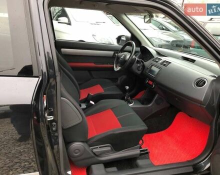 Черный Сузуки Свифт, объемом двигателя 1.59 л и пробегом 130 тыс. км за 8299 $, фото 17 на Automoto.ua