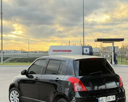 Чорний Сузукі Свифт, об'ємом двигуна 1.33 л та пробігом 199 тис. км за 4799 $, фото 7 на Automoto.ua