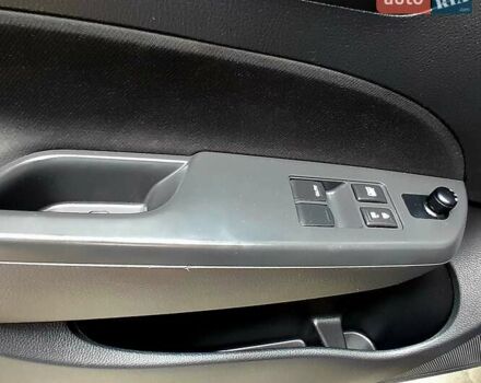 Черный Сузуки Свифт, объемом двигателя 1.25 л и пробегом 126 тыс. км за 8399 $, фото 20 на Automoto.ua