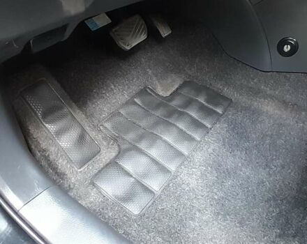 Чорний Сузукі Свифт, об'ємом двигуна 1.24 л та пробігом 126 тис. км за 8300 $, фото 42 на Automoto.ua