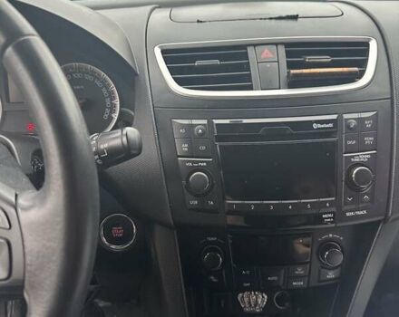 Черный Сузуки Свифт, объемом двигателя 1.24 л и пробегом 103 тыс. км за 10200 $, фото 11 на Automoto.ua