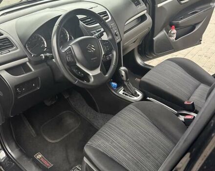 Черный Сузуки Свифт, объемом двигателя 1.24 л и пробегом 103 тыс. км за 10200 $, фото 12 на Automoto.ua