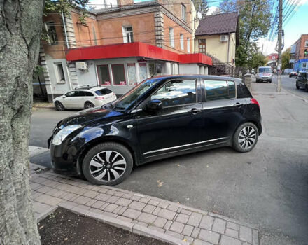 Чорний Сузукі Свифт, об'ємом двигуна 1.33 л та пробігом 221 тис. км за 5200 $, фото 1 на Automoto.ua