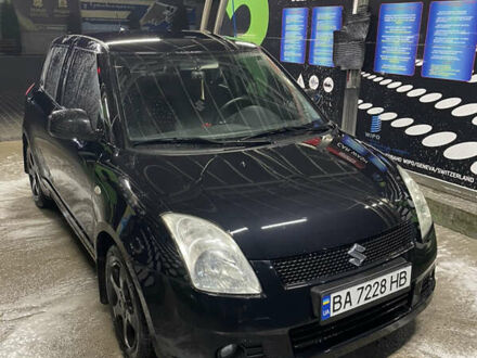 Сузукі Свифт 2007 у Кропивницькому (Кіровограді) на Automoto.ua Чорний Сузукі Свифт, об'ємом двигуна 1.33 л та пробігом 213 тис. км за 4750 $, фото 1 на Automoto.ua