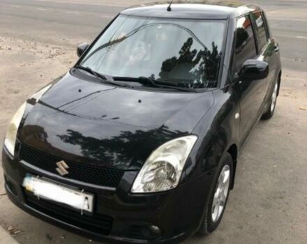 Черный Сузуки Свифт, объемом двигателя 1 л и пробегом 102 тыс. км за 7500 $, фото 1 на Automoto.ua