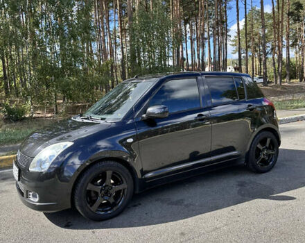 Чорний Сузукі Свифт, об'ємом двигуна 1.49 л та пробігом 257 тис. км за 5400 $, фото 1 на Automoto.ua