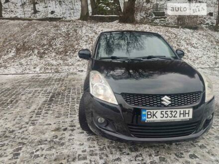Сузуки Свифт 2013 в Хусте на Automoto.ua Черный Сузуки Свифт, объемом двигателя 1.24 л и пробегом 137 тыс. км за 6300 $, фото 1 на Automoto.ua