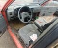 Красный Сузуки Свифт, объемом двигателя 1 л и пробегом 300 тыс. км за 242 $, фото 4 на Automoto.ua