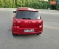 Червоний Сузукі Свифт, об'ємом двигуна 1.3 л та пробігом 193 тис. км за 4800 $, фото 5 на Automoto.ua