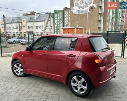 Красный Сузуки Свифт, объемом двигателя 1.33 л и пробегом 178 тыс. км за 3999 $, фото 11 на Automoto.ua