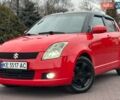 Красный Сузуки Свифт, объемом двигателя 1.33 л и пробегом 253 тыс. км за 4900 $, фото 1 на Automoto.ua