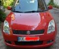 Красный Сузуки Свифт, объемом двигателя 1.33 л и пробегом 183 тыс. км за 5300 $, фото 1 на Automoto.ua