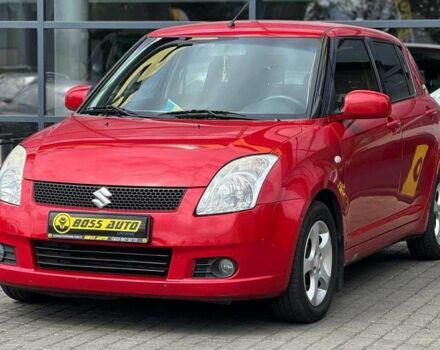 Красный Сузуки Свифт, объемом двигателя 1.3 л и пробегом 178 тыс. км за 5500 $, фото 2 на Automoto.ua