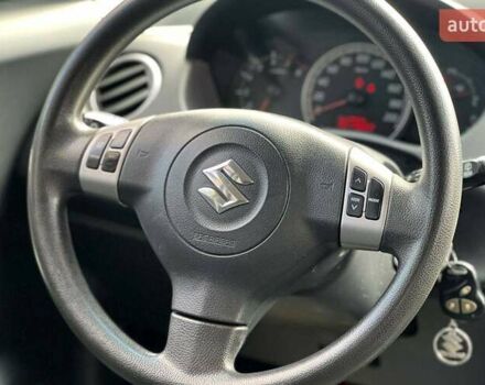 Красный Сузуки Свифт, объемом двигателя 1.33 л и пробегом 178 тыс. км за 5500 $, фото 11 на Automoto.ua
