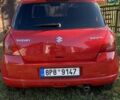 Красный Сузуки Свифт, объемом двигателя 1.33 л и пробегом 201 тыс. км за 2400 $, фото 1 на Automoto.ua
