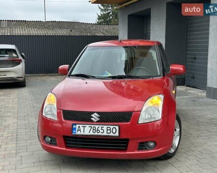 Красный Сузуки Свифт, объемом двигателя 1.33 л и пробегом 178 тыс. км за 3999 $, фото 5 на Automoto.ua
