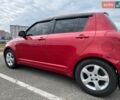 Красный Сузуки Свифт, объемом двигателя 1.33 л и пробегом 150 тыс. км за 5350 $, фото 1 на Automoto.ua