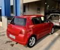 Красный Сузуки Свифт, объемом двигателя 1.3 л и пробегом 210 тыс. км за 5200 $, фото 2 на Automoto.ua