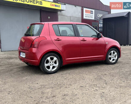Красный Сузуки Свифт, объемом двигателя 1.3 л и пробегом 175 тыс. км за 5200 $, фото 7 на Automoto.ua