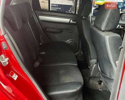 Красный Сузуки Свифт, объемом двигателя 1.3 л и пробегом 260 тыс. км за 4500 $, фото 12 на Automoto.ua