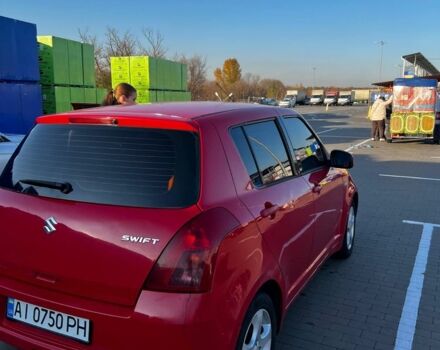 Червоний Сузукі Свифт, об'ємом двигуна 1.3 л та пробігом 130 тис. км за 4900 $, фото 3 на Automoto.ua