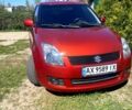 Красный Сузуки Свифт, объемом двигателя 1.3 л и пробегом 267 тыс. км за 5300 $, фото 1 на Automoto.ua