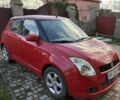 Червоний Сузукі Свифт, об'ємом двигуна 1.3 л та пробігом 165 тис. км за 5500 $, фото 4 на Automoto.ua