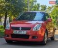 Красный Сузуки Свифт, объемом двигателя 1.33 л и пробегом 206 тыс. км за 5500 $, фото 1 на Automoto.ua