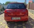 Красный Сузуки Свифт, объемом двигателя 1.3 л и пробегом 105 тыс. км за 4950 $, фото 4 на Automoto.ua