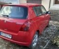 Красный Сузуки Свифт, объемом двигателя 1.33 л и пробегом 163 тыс. км за 5500 $, фото 2 на Automoto.ua