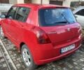 Червоний Сузукі Свифт, об'ємом двигуна 1.3 л та пробігом 165 тис. км за 5500 $, фото 1 на Automoto.ua