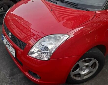 Сузукі Свифт 2007 у Києві на Automoto.ua Червоний Сузукі Свифт, об'ємом двигуна 1.33 л та пробігом 220 тис. км за 6500 $, фото 9 на Automoto.ua
