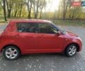 Червоний Сузукі Свифт, об'ємом двигуна 1.3 л та пробігом 184 тис. км за 4800 $, фото 1 на Automoto.ua