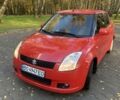 Червоний Сузукі Свифт, об'ємом двигуна 1.3 л та пробігом 184 тис. км за 4800 $, фото 1 на Automoto.ua