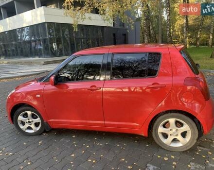 Червоний Сузукі Свифт, об'ємом двигуна 1.3 л та пробігом 184 тис. км за 4800 $, фото 2 на Automoto.ua