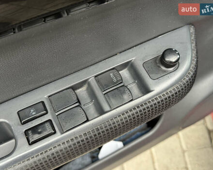 Красный Сузуки Свифт, объемом двигателя 1.49 л и пробегом 160 тыс. км за 5300 $, фото 20 на Automoto.ua