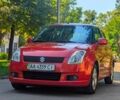 Красный Сузуки Свифт, объемом двигателя 1.3 л и пробегом 206 тыс. км за 5500 $, фото 1 на Automoto.ua