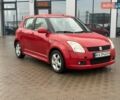 Красный Сузуки Свифт, объемом двигателя 1.59 л и пробегом 176 тыс. км за 5200 $, фото 1 на Automoto.ua