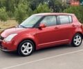 Червоний Сузукі Свифт, об'ємом двигуна 1.49 л та пробігом 112 тис. км за 5800 $, фото 3 на Automoto.ua