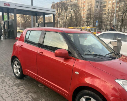 Красный Сузуки Свифт, объемом двигателя 1.33 л и пробегом 177 тыс. км за 5100 $, фото 1 на Automoto.ua