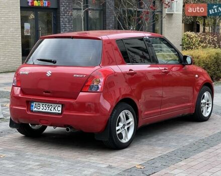 Красный Сузуки Свифт, объемом двигателя 1.49 л и пробегом 169 тыс. км за 6950 $, фото 13 на Automoto.ua