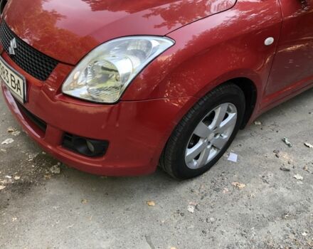 Красный Сузуки Свифт, объемом двигателя 1.3 л и пробегом 202 тыс. км за 5500 $, фото 3 на Automoto.ua