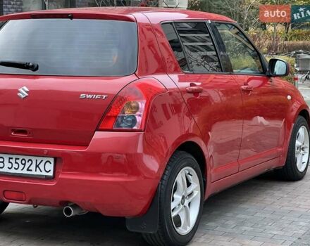 Красный Сузуки Свифт, объемом двигателя 1.49 л и пробегом 169 тыс. км за 6950 $, фото 15 на Automoto.ua