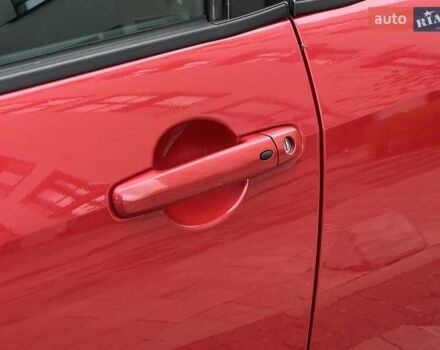 Красный Сузуки Свифт, объемом двигателя 1.49 л и пробегом 169 тыс. км за 6950 $, фото 5 на Automoto.ua